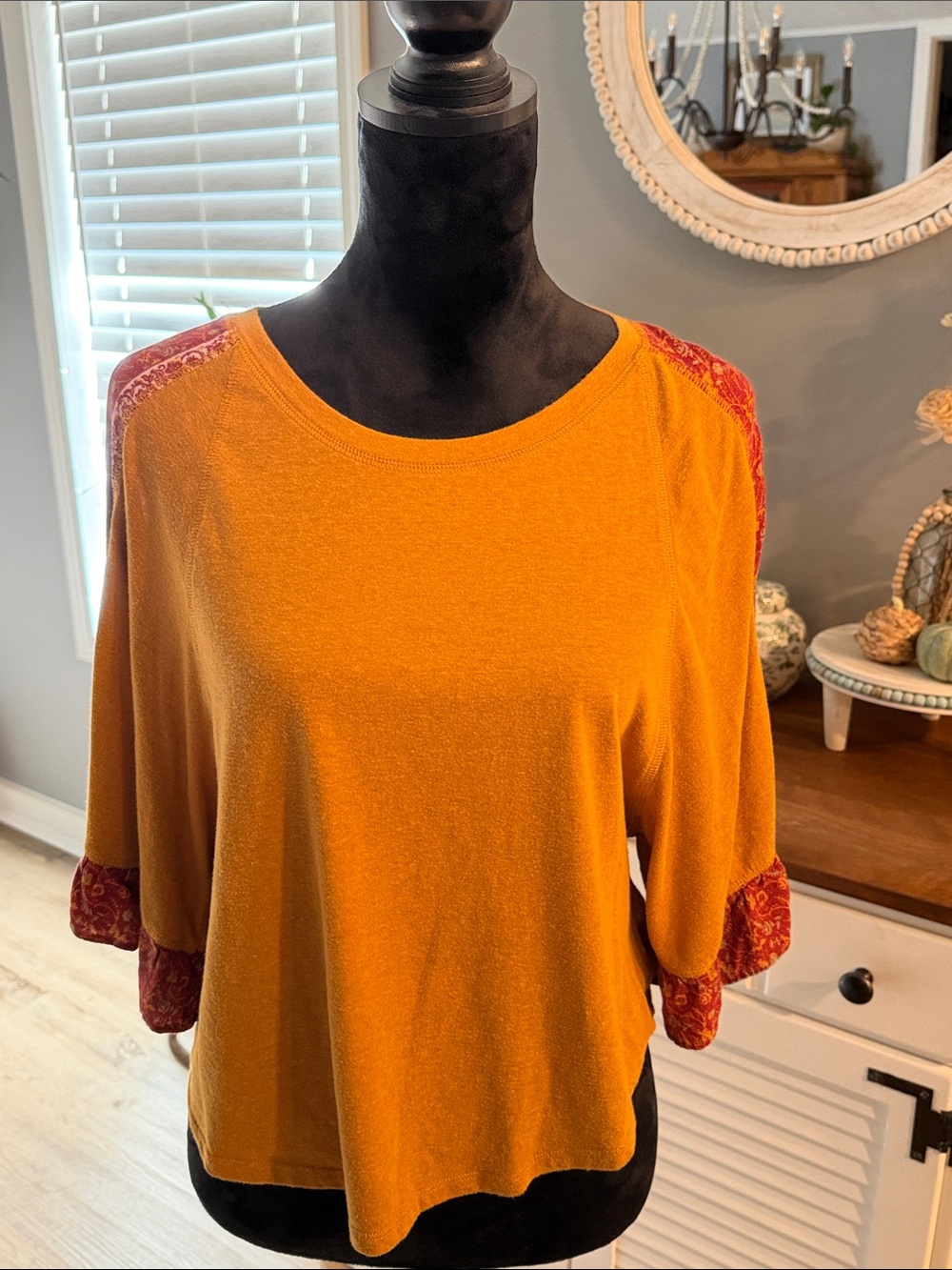 Eyeshadow brand Women's Mustard Knit Top with Red Paisley Trim size medium